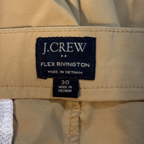 J. Crew Flex Revington Tan Khaki Stretch Flat Front 10.5” Inseam Men’s 30 Shorts - Picture 5 of 7